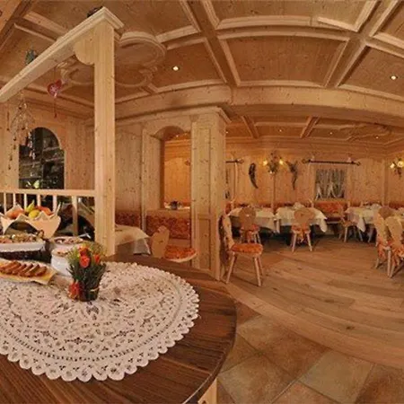 Otel Muliac 4*