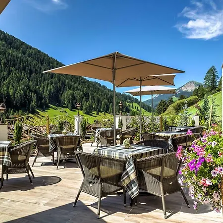 Otel Muliac Selva di Val Gardena